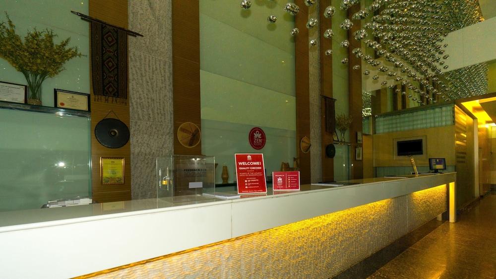 Grand Borneo Hotel Кота-Кинабалу Экстерьер фото